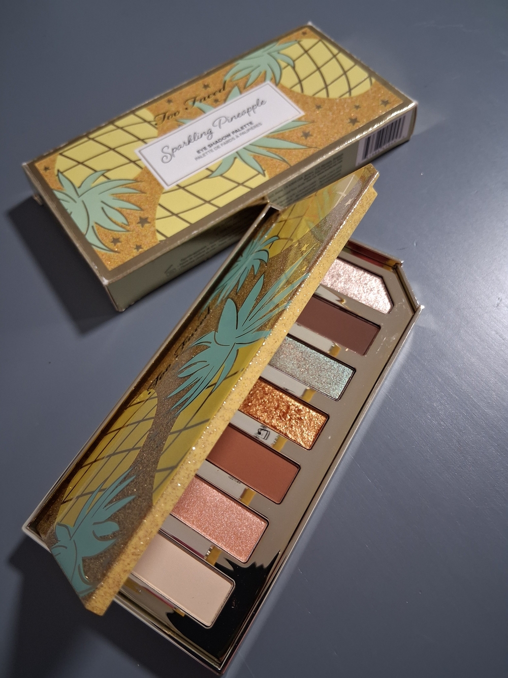 Too Faced Sparkling Pineapple Eyeshadow Palette